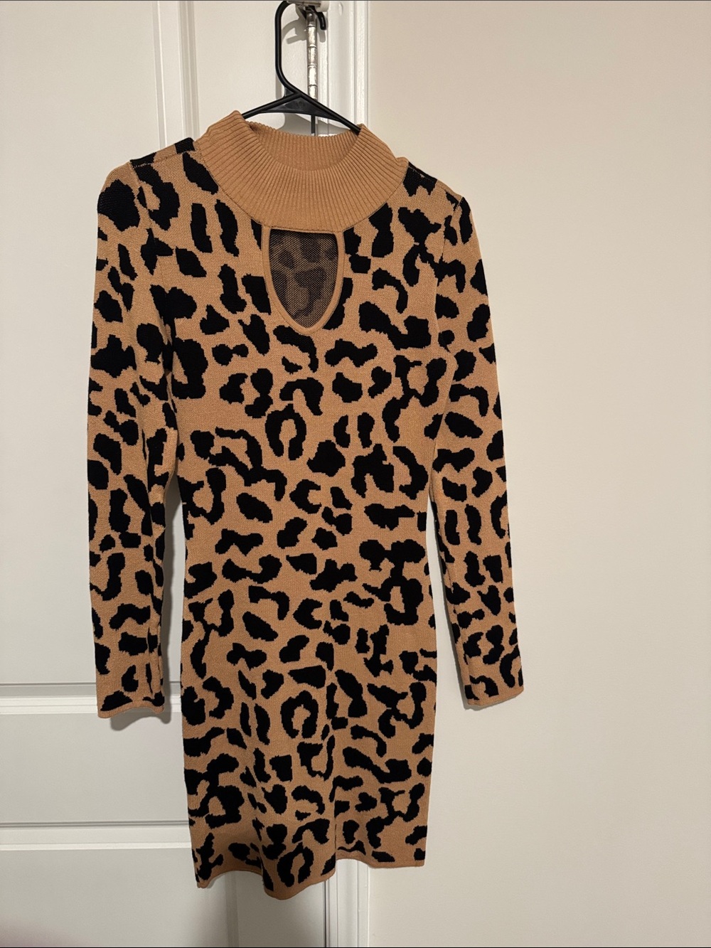 Leopard Print Keyhole Sweater Dress in Tan and Black